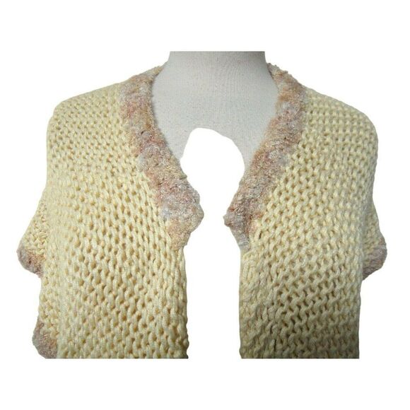 Hand Knit OOAK Sweater Shrug Open Front Cardigan Curved Design Cream One Size - Picture 3 of 10